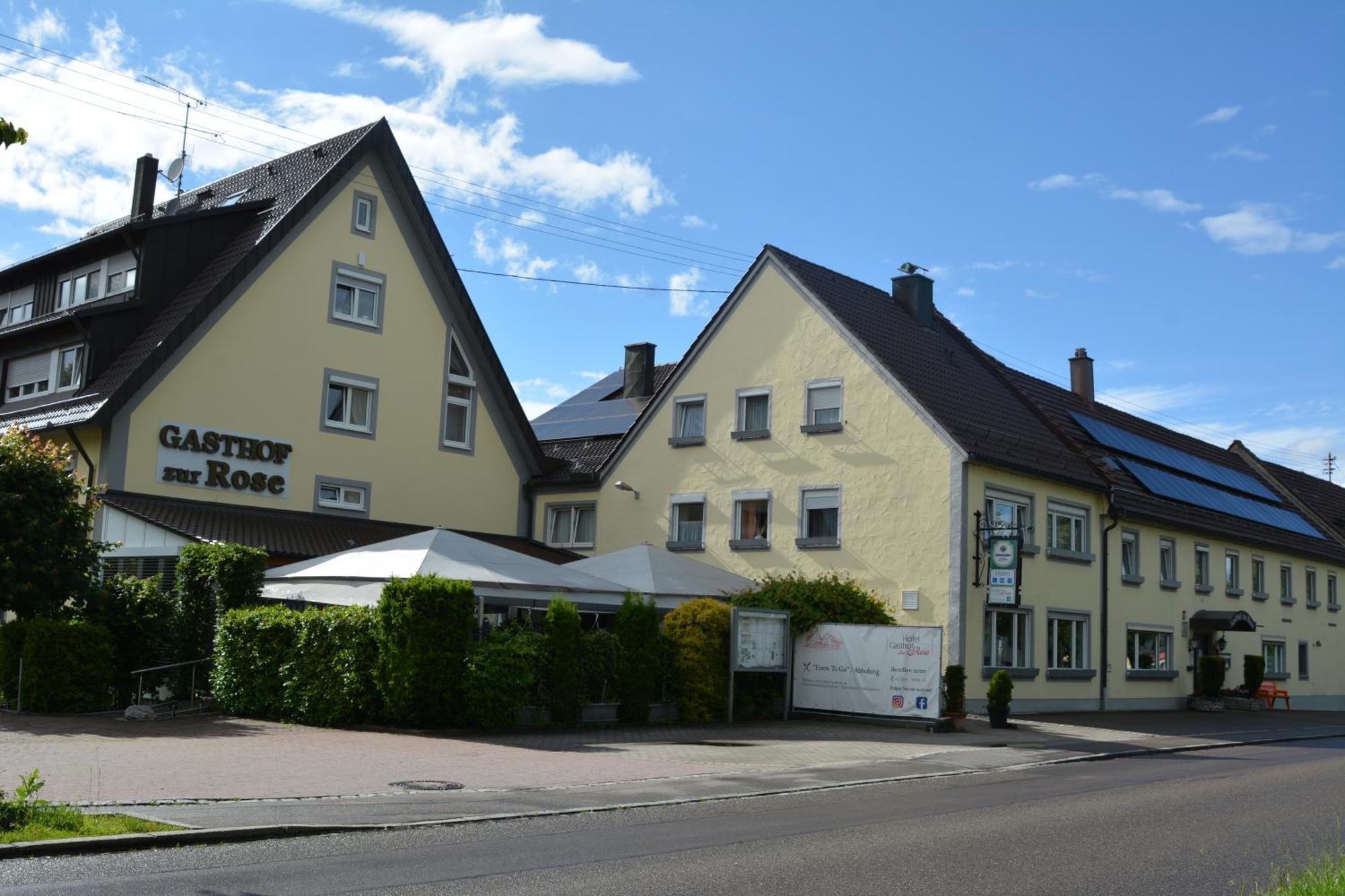 Hotel-Gasthof Zur Rose Weißenhorn Exterior foto