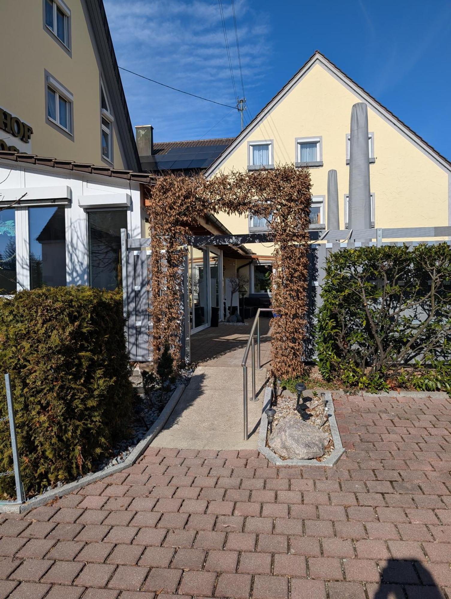 Hotel-Gasthof Zur Rose Weißenhorn Exterior foto